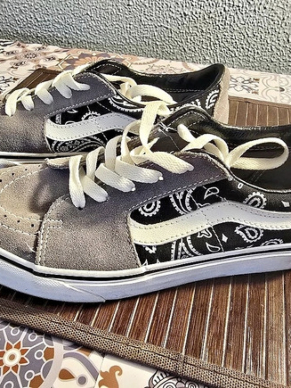 Vans Old Skool Paisley Sneakers Gray & Black US 8